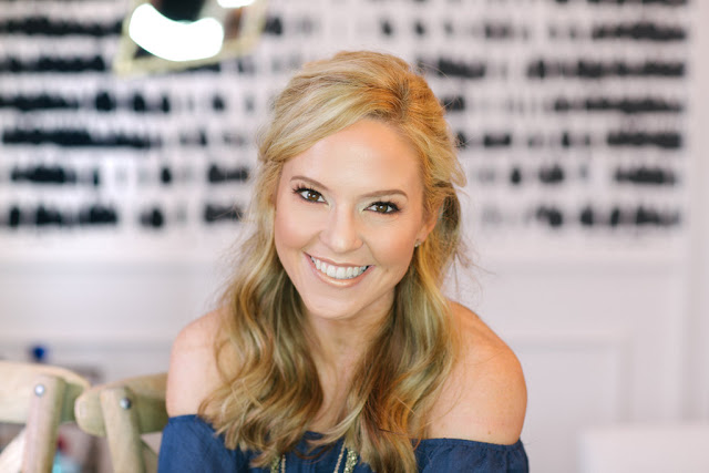 Mandy Davis MUA shares her everyday makeup tips, featured by top US life and style blog, Hello! Happiness