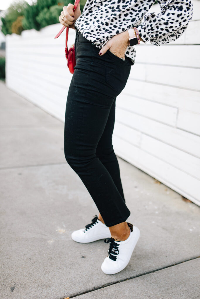 2020 Favorites by popular Nashville life and style blog, Hello Happiness: image of Natasha Stoneking wearing J. Crew boot cut denim jeans. 