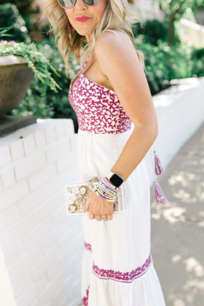 Small Shops by popular Nashville life and style blog, Hello Happiness: image of Natasha Stoneking wearing some Allie + Bess stackable bracelets. 