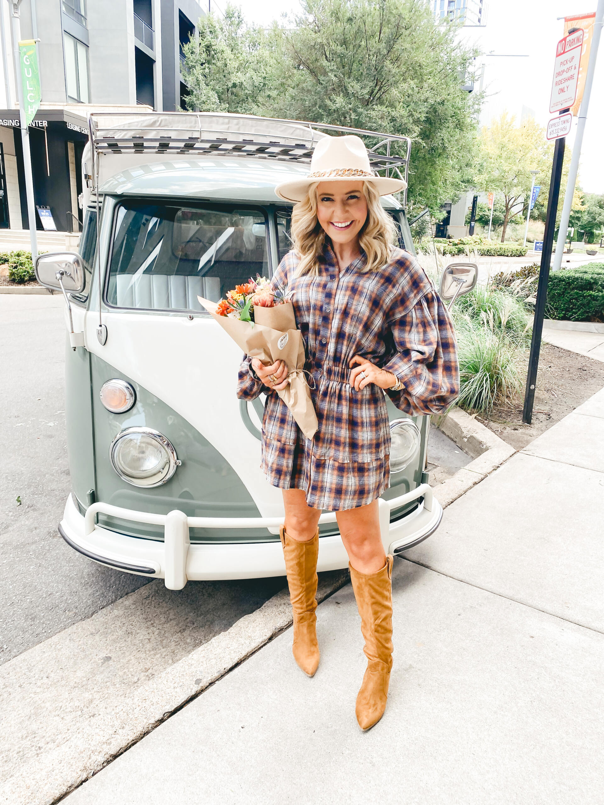 2021 fall bucket list featured by top Nashville lifestyle blogger, Hello Happiness.