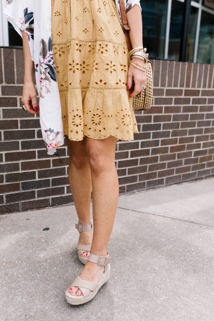 Sole Society featured by top US fashion blog Hello! Happiness; Image of a woman wearing Sole Society floral kimono, Sole Society wedges, American Eagle dress and Sole Society crossbody bag.