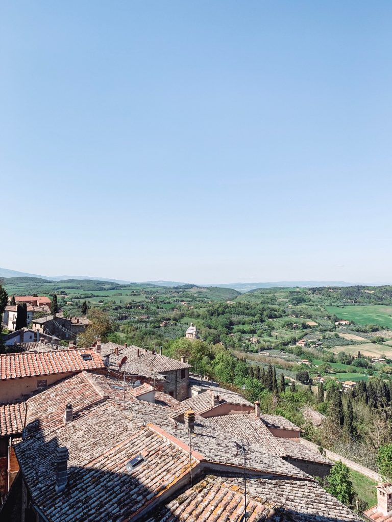 The Best Things to Do in Tuscany Italy featured by top US lifestyle blog Hello! Happiness