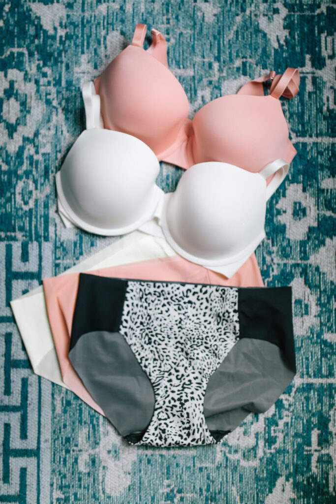 Soma Sale by popular Nashville lifestyle blog, Hello Happiness: image of Soma Full Coverage Underwire Bras and Vanishing Hipster underwear. 