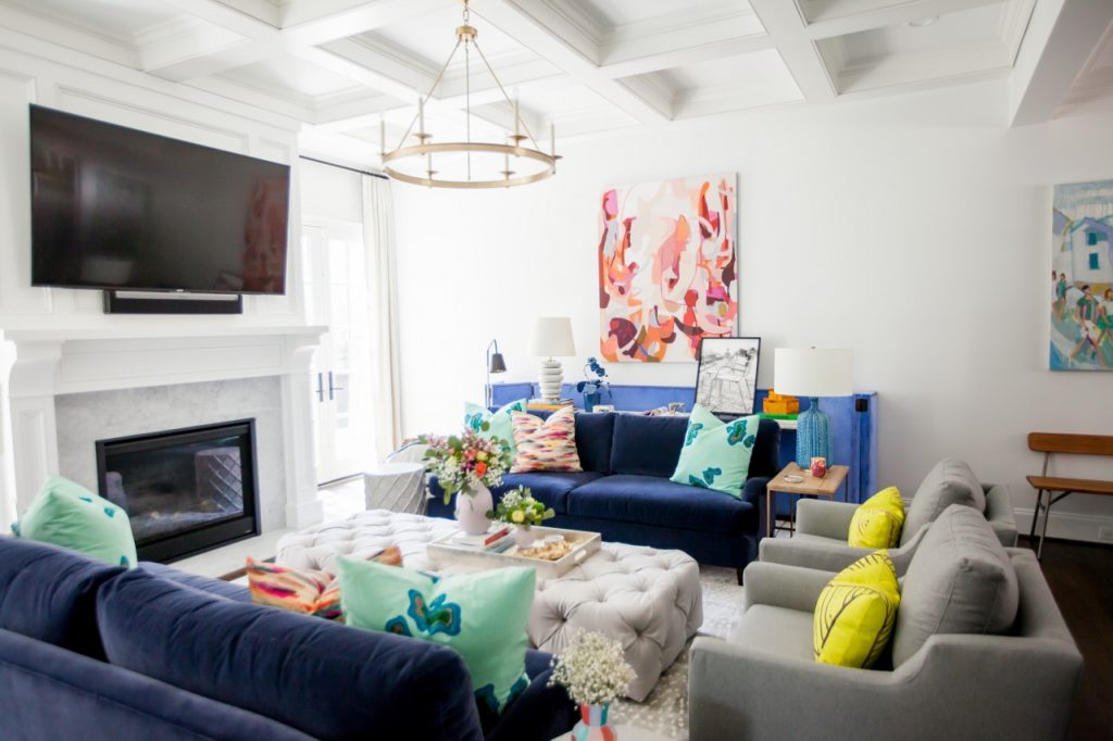 Contemporary living room designed by Kendall Simmons, featured by top US lifestyle blog, Hello! Happiness